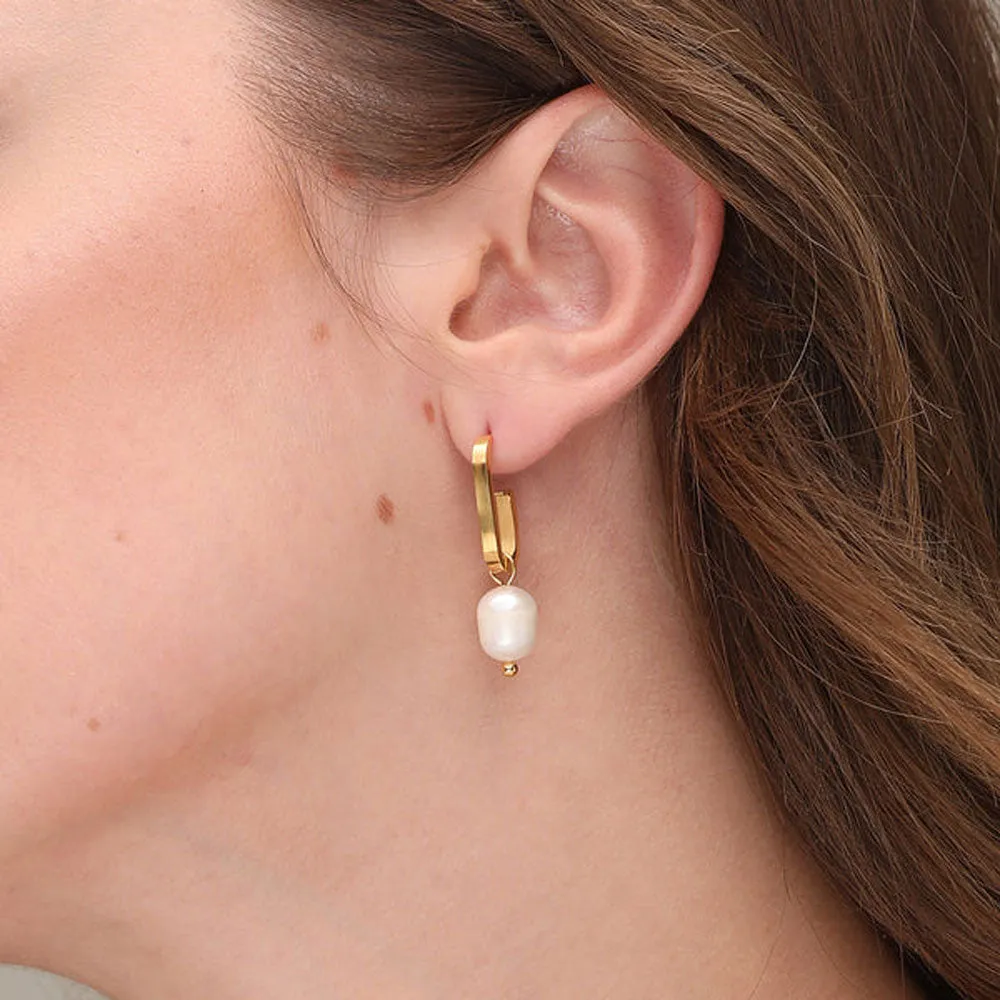 Bold Pearl Dangle Earrings